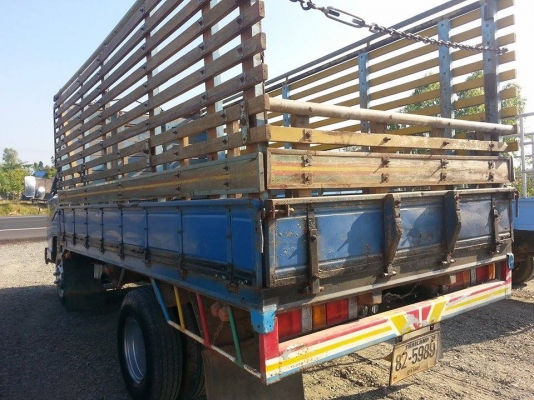 ขาย6ล้อกลางISUZU NPR 115แรง เครื่องดี เฟืองท้ายใหญ่F คัชซีสวย ภายในสวย ยางดี สภาพพร้อมใช้งาน เอกสารพร้อมโอน จัดไฟแนนซ์ได้ เงื่อนไขง่ายๆวันเดียวรับรถ สนใจโทร 090-8588220คุณนะ ID:narong498 หรือ www.truck.in.th/498 หรือfb:ณรงค์ ซื้อขายรถมือสอง (เว็บไซต์ส่วนต