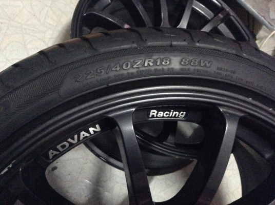 แม็ก Advan Rs ขอบ 18 นิ้วกว้าง 8 นิ้วมีคู่เดียว แม็ก Advan Rs ขอบ 18 นิ้วกว้าง 8 นิ้วมีคู่เดียว