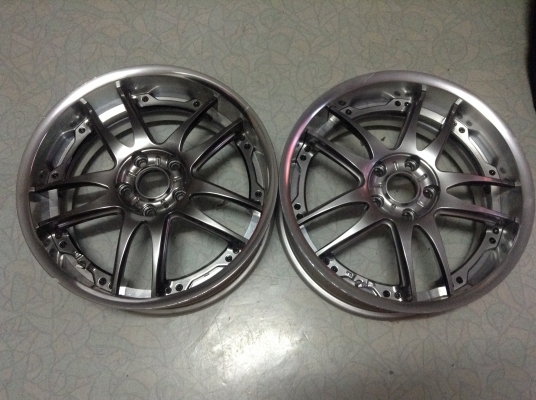 แม็กนอกมือ 1 ขอบ 18 นิ้วกว้าง 8 นิ้วออฟลึกๆมีคู่เดียว แม็กนอกมือ 1 ขอบ 18 นิ้วกว้าง 8 นิ้วออฟลึกๆมีคู่เดียว