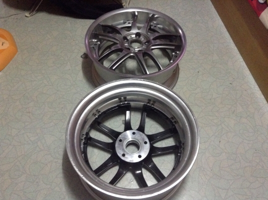 แม็กนอกมือ 1 ขอบ 18 นิ้วกว้าง 8 นิ้วออฟลึกๆมีคู่เดียว แม็กนอกมือ 1 ขอบ 18 นิ้วกว้าง 8 นิ้วออฟลึกๆมีคู่เดียว