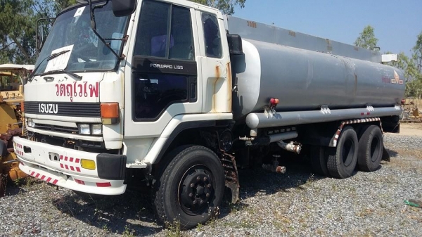ISUZU. ROKEY. 195ถังน้ำมัน