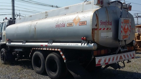 ISUZU. ROKEY. 195ถังน้ำมัน ISUZU. ROKEY. 195ถังน้ำมัน