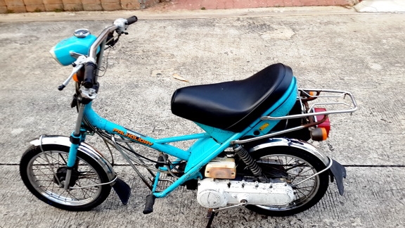 ของขวัญปีใหม่รถมอเตอร์ไซค์ไขลานรถสะสม HONDA PALHOLIDAY