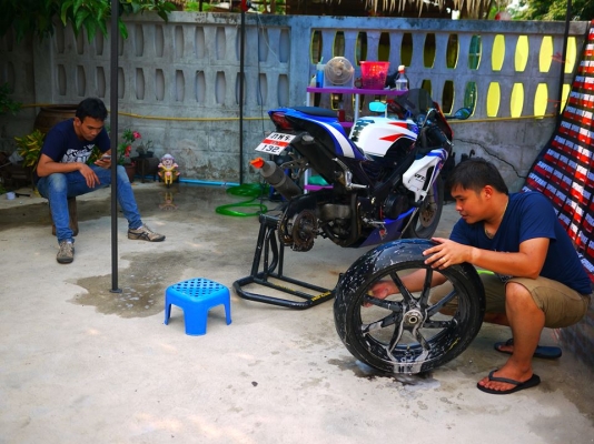 เปิดแล้วคับล้างเคลือบสี Bigbike ทุกรุ่น