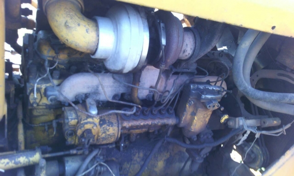 รถแทรคเตอร์CAT D7F 1คัน=D6C 2คัน=D5D 1 คัน รวม 4 คัน