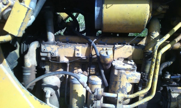 รถแทรคเตอร์CAT D7F 1คัน=D6C 2คัน=D5D 1 คัน รวม 4 คัน