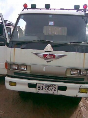 รถดั้มhino fb117. สวยพร้อมใช้