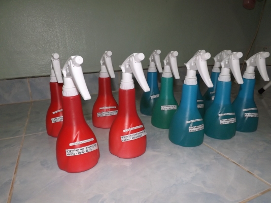 ขออณุญาติพี่เสือ....ขายน้ำยาขัด  เคลือบคอลโซลและเคลือบยางดำ