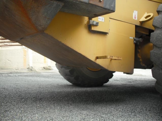 รถตักล้อยาง  WA350-3 รถเก่าจากนอก  ยังไม่เคยใช้งานในไทย  สภาพสวย  โทร.081-373-0559