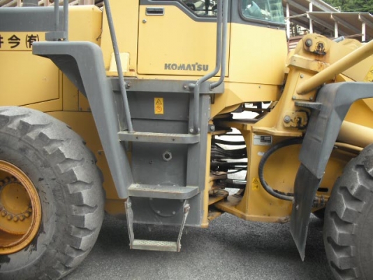 รถตักล้อยาง  WA350-3 รถเก่าจากนอก  ยังไม่เคยใช้งานในไทย  สภาพสวย  โทร.081-373-0559