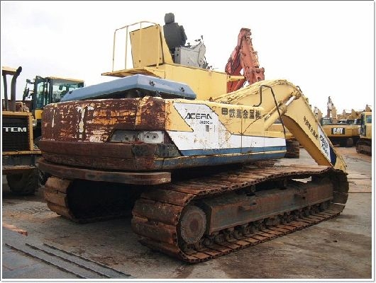 ใกล้มาถึงไทยแล้วค่ะ KOBELCO SK220lc-1  สภาพพร้อมเก่านอกพร้อมใช้งานค่ะ  สนใจติดต่อเจี๊ยบเลยค่ะ 082-3420501