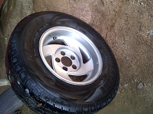 ล้อลายใบพัดครบ4ล้อออฟลึกพร้อมยาง ไม่มีดุ้ง ขายแค่5000