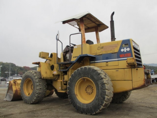 รถตักล้อยาง  WA100-1-3xxxx  สภาพเดิมจากญี่ปุ่น  ยังไม่เคยใช้งานในไทย  โทร.081-373-0559