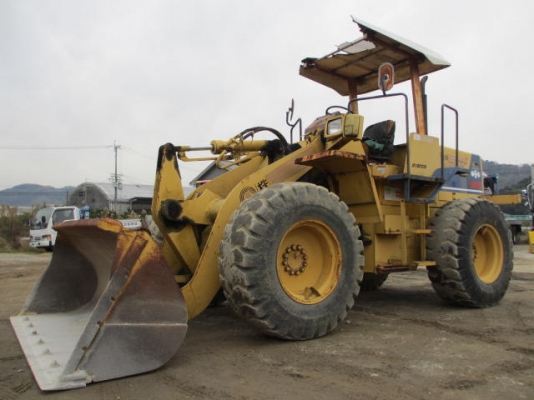 รถตักล้อยาง  WA100-1-3xxxx  สภาพเดิมจากญี่ปุ่น  ยังไม่เคยใช้งานในไทย  โทร.081-373-0559