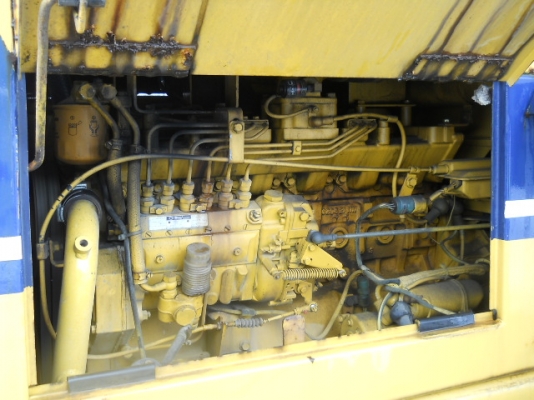 รถตักล้อยาง  WA100-1-3xxxx  สภาพเดิมจากญี่ปุ่น  ยังไม่เคยใช้งานในไทย  โทร.081-373-0559