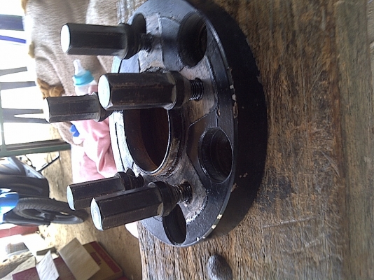 ขายอแด็ปเตอร์6ออก5 /114 แถมน็อตแบบยาวให้ครบเซ็ต ครบ4ชุดครับ