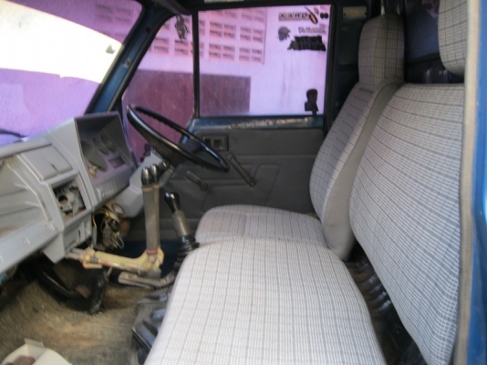 ขายTOYOTA DANY 200