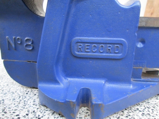 ของหายาก ปากกาจับเหล็ก RECORD NO.8 ( MADE IN ENGLAND ) สภาพไม่เคยผ่านการใช้งาน ของหายาก ปากกาจับเหล็ก RECORD NO.8 ( MADE IN ENGLAND ) สภาพไม่เคยผ่านการใช้งาน