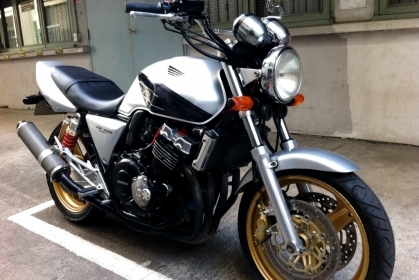 ขาย CB400 ปี98 เวอชั่นS อินวอยแท้ๆ สภาพสวยๆ ราคา82000บาท ด่วนๆๆ ต่อรองได้ครับ