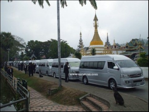 บริการ รถตู้เชียงใหม่ ให้เช่าแบบ VIP 10 ที่นั่ง และ VIP 14 ที่นั่ง บริการนำเที่ยวทั่วไทย