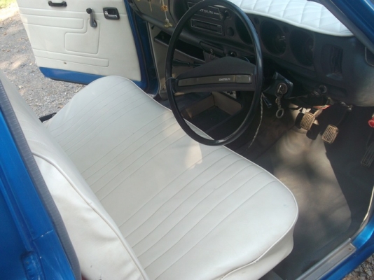 ขายดัทสันช้างเหยียบ 620 สี่ขอไฟนอน ติดเครื่องเสียง กระจังหน้าแว่น ล้อแม็ก ขายดัทสันช้างเหยียบ 620 สี่ขอไฟนอน ติดเครื่องเสียง กระจังหน้าแว่น ล้อแม็ก