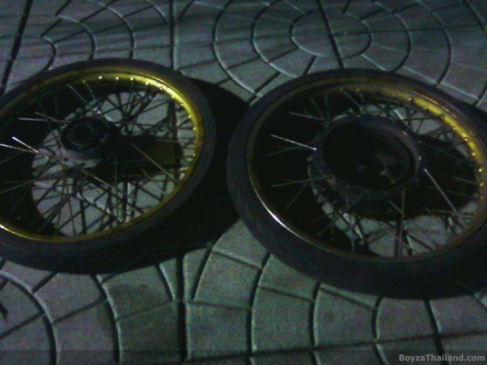 ขายดุมYAMAHAหน้า+หลัง แถมล้อแค่500บ.