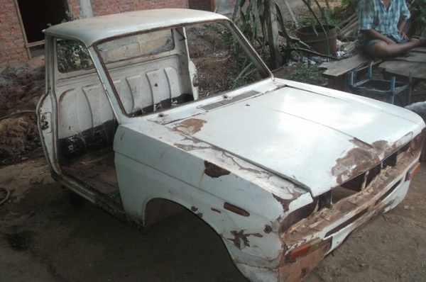 ขายประตู่ดัทสัน 521 จำนวน1 คู่ กระจกมีครบคับ กระจกไม่มีแตกคับ ขายประตู่ดัทสัน 521 จำนวน1 คู่ กระจกมีครบคับ กระจกไม่มีแตกคับ