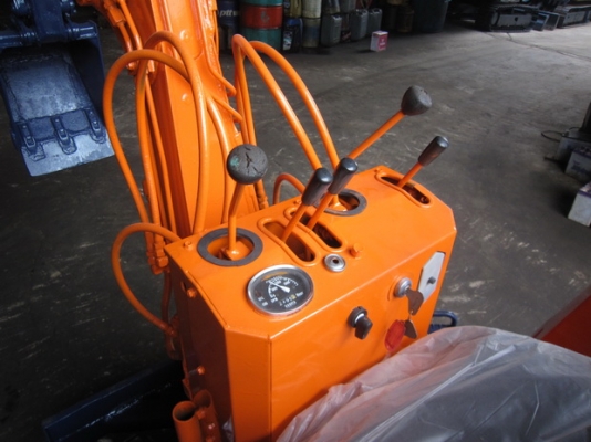 ขาย รถขุดเล็ก KUBOTA รุ่น KH-5- แทร็กเหล็ก มือสองญี่ปุ่น ขาย รถขุดเล็ก KUBOTA รุ่น KH-5- แทร็กเหล็ก มือสองญี่ปุ่น