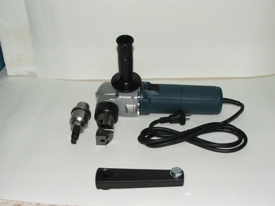 เครื่องตัดเพลท