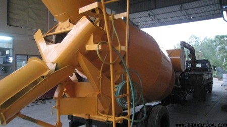 รับต่อโม่ 4 คิวแบบพ่วงท้าย