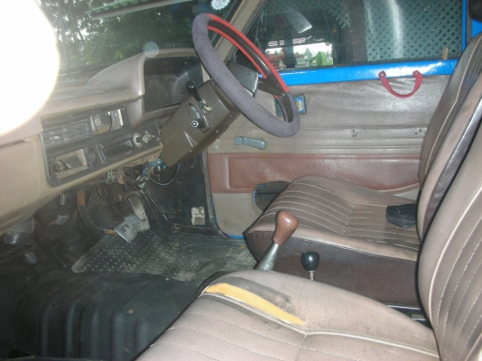 (ลดราคาอยากขายมาๆๆ)ขายม้ากระโดดวางคานเเข็ง 4X4