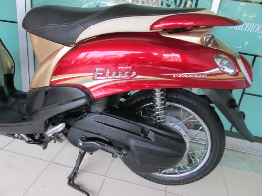 ขาย Finoคลาสสิค  รถปลายปี55 สีแดงไมล์ 3พันโล ตัวท๊อปคลอบไฟเปนโคเมี่ยม 26500