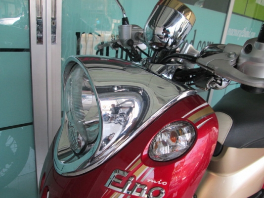 ขาย Finoคลาสสิค  รถปลายปี55 สีแดงไมล์ 3พันโล ตัวท๊อปคลอบไฟเปนโคเมี่ยม 26500