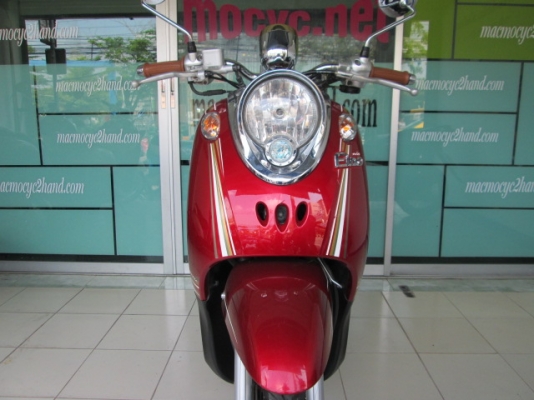 ขาย Finoคลาสสิค  รถปลายปี55 สีแดงไมล์ 3พันโล ตัวท๊อปคลอบไฟเปนโคเมี่ยม 26500