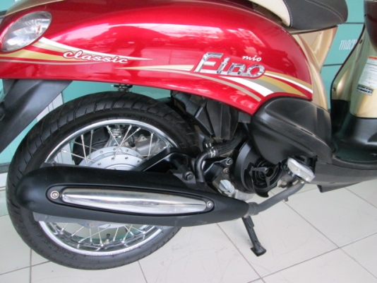 ขาย Finoคลาสสิค  รถปลายปี55 สีแดงไมล์ 3พันโล ตัวท๊อปคลอบไฟเปนโคเมี่ยม 26500