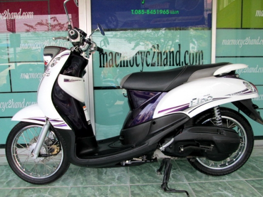 ขาย Finoคลาสสิค  รถปลายปี55 สีแดงไมล์ 3พันโล ตัวท๊อปคลอบไฟเปนโคเมี่ยม 26500