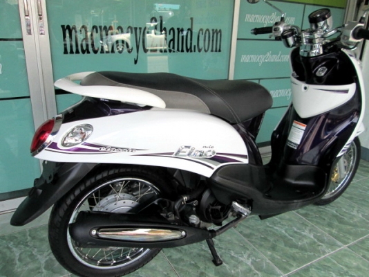 ขาย Finoคลาสสิค  รถปลายปี55 สีแดงไมล์ 3พันโล ตัวท๊อปคลอบไฟเปนโคเมี่ยม 26500