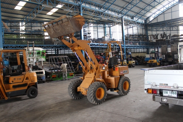 ขาย รถตัก เอวอ่อน KOMATSU WA30-1 เก่าญี่ปุ่นแท้ ไม่เคยใช้ในไทย