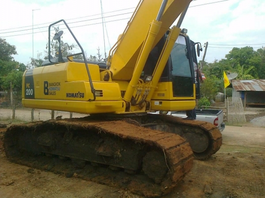 KOMATSU PC 200-8 สภาพสวยเหมือนใหม่ ทำงาน 1,127 ชม. ช่วงล่างเต็มพร้อมใช้งานได้เลย เอกสารเล่มทะเบียนครบพร้อมโอน ราคาต่อรองเงินดาวน์ได้นะครับ