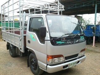 4 ล้อ * ไม่ติดเวลา * ISUZU NKR 120 แรงม้า  *ยาว 3.20 ม.*  รถสวยเดิม *พร้อมใช้ 100\%*
