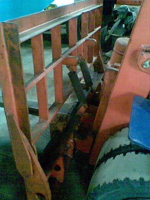 ขายโฟล์คลิฟ TOYOTA 5FD25 เครื่องดีเซล 1Z รถมือสองจากญี่ปุ่น ยังไม่ผ่านการใช้งานในไทย