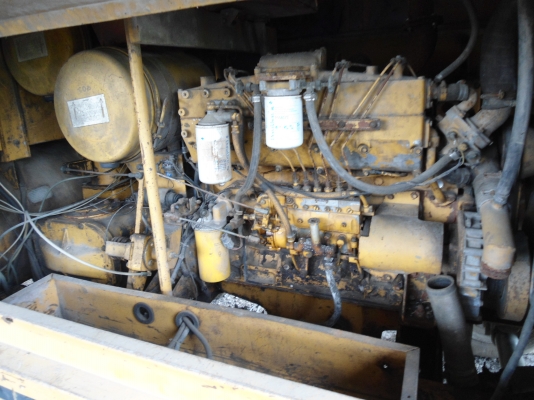 ขายปั๊มลมเก่าญี่ปุ่น KOMATSU สภาพพร้อมใช้ สนใจติดต่อ บอย 085-156-2314