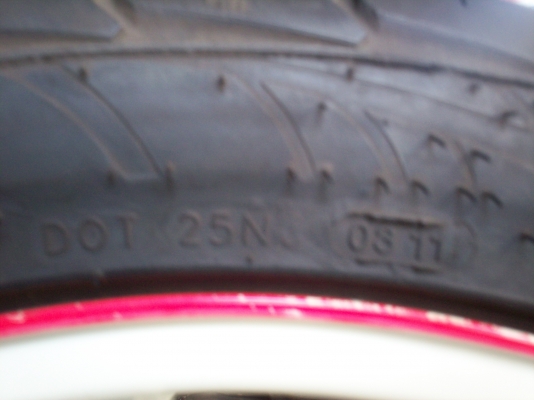 ขาย แม็กVOLK RACING 17" สีขาวพร้อมยาง215/45/17