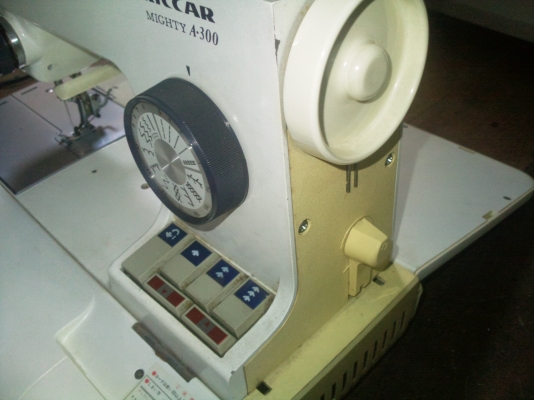 ขายจักรเย็บผ้าญี่ปุ่น riccar เก็บเป็นกระเป๋า