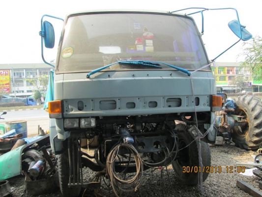 สิบล้อหัวลาก ISUZU ROCKY 240 ไม่มีเครื่อง,เกียร์