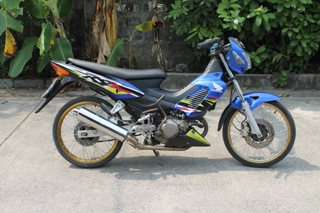 ขาย HONDA SOIN 125  สภาพสวยๆ เครื่องเดิมๆ แน่นๆ พร้อมทะเบียน