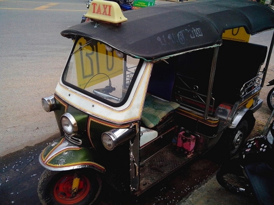 ขายสามล้อถูกๆสภาพพร้อมใช้เลย 35000 บาท