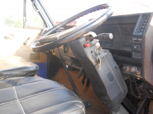 ขาย 6 ล้อ ISUZU NPR 115 รถห้างแท้ ปี33