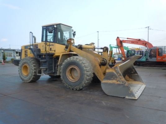 รถตักล้อยาง  WA380-5-60418  สภาพสวย กำลังเดินทางเข้าไทย  จากญี่ปุ่น  ไม่เคยใช้งานในไทย  โทร.081-373-0559