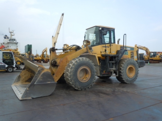 รถตักล้อยาง  WA380-5-60418  สภาพสวย กำลังเดินทางเข้าไทย  จากญี่ปุ่น  ไม่เคยใช้งานในไทย  โทร.081-373-0559